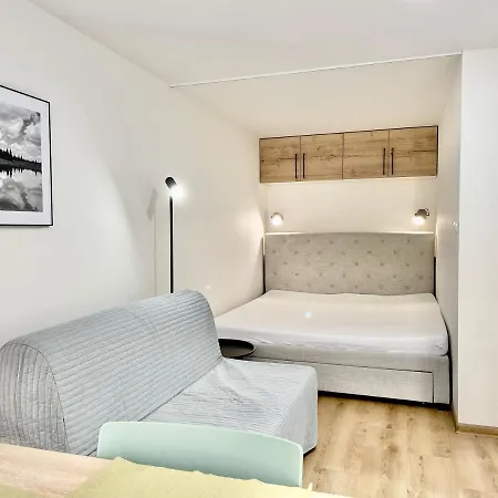 Apartment Port